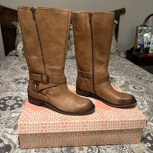 Gianni Bini Brown Heeled Boots